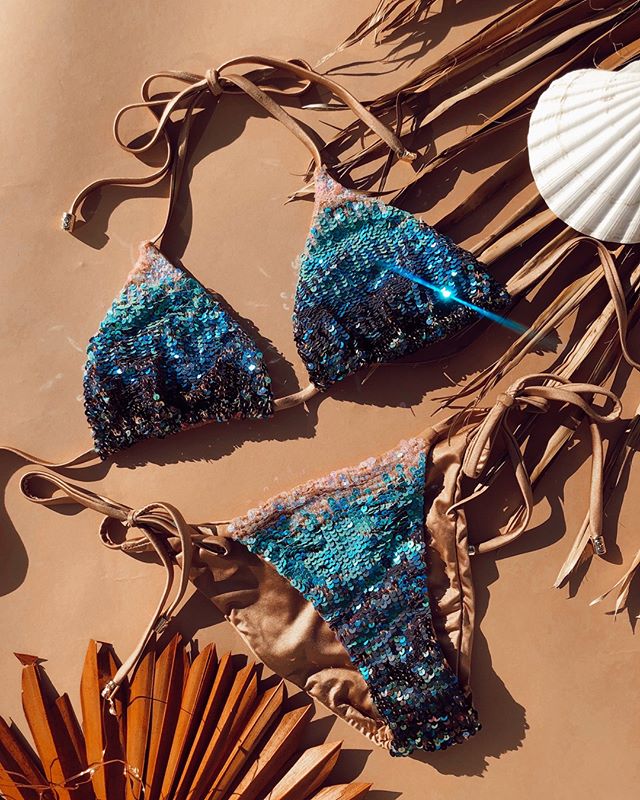 BIKINI A TRIANGOLO MODELLO "LUMINOSA"